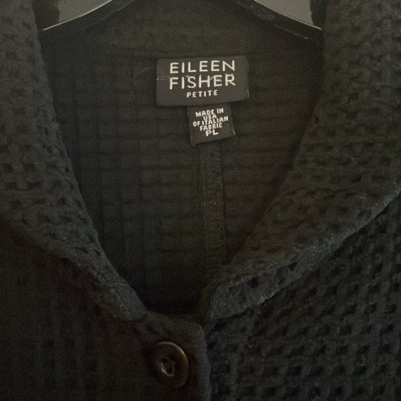 Button down collared jacket - Picture 3 of 10